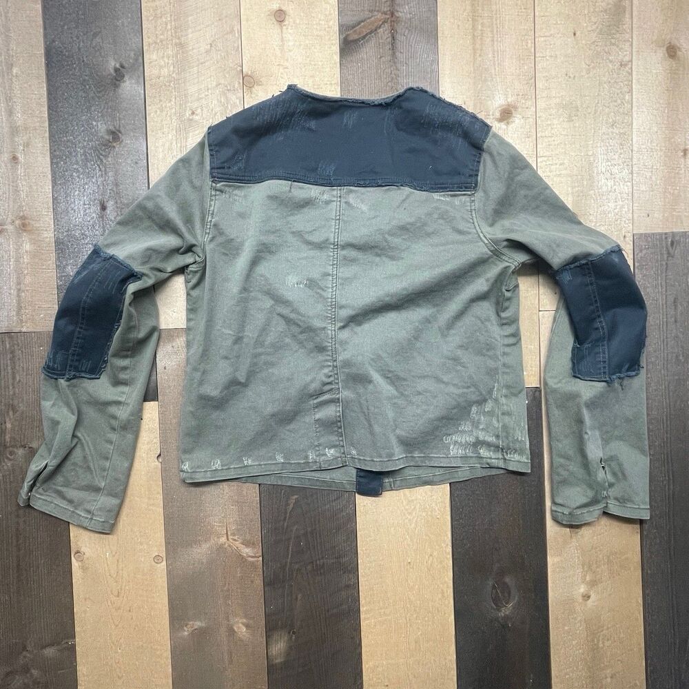 Free People MEDIUM Button Up Olive Denim Distressed Bomber Jacket **READ** - Picture 5 of 5